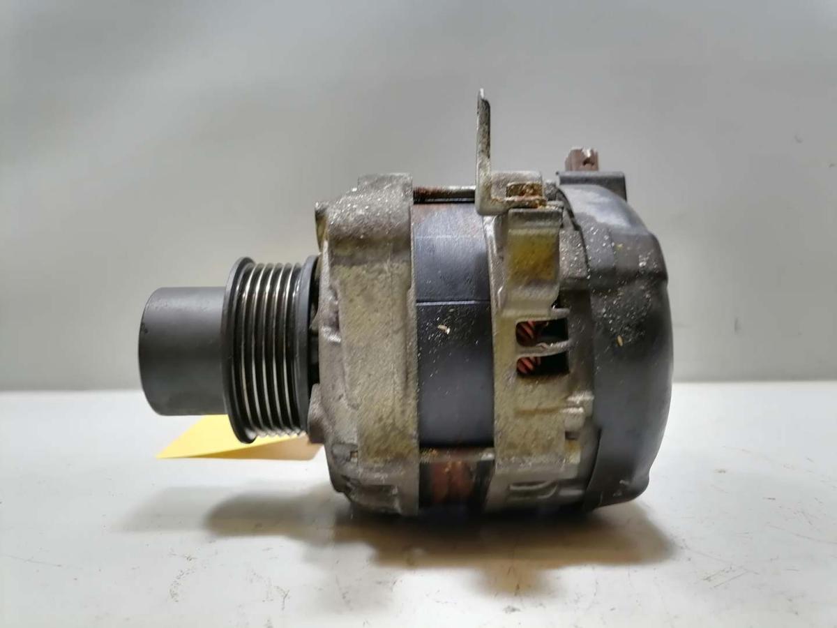 Toyota Yaris XP13 original Lichtmaschine Generator 270600Q151 1.0 51kw 100A BJ14